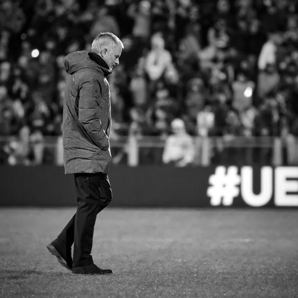 Jose Mourinho, gra chwile w meczu 1/8 finału Ligi Europy — Zdjęcie stockowe