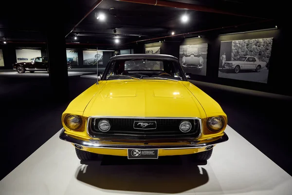 Ford Mustang, un clásico americano — Foto de Stock