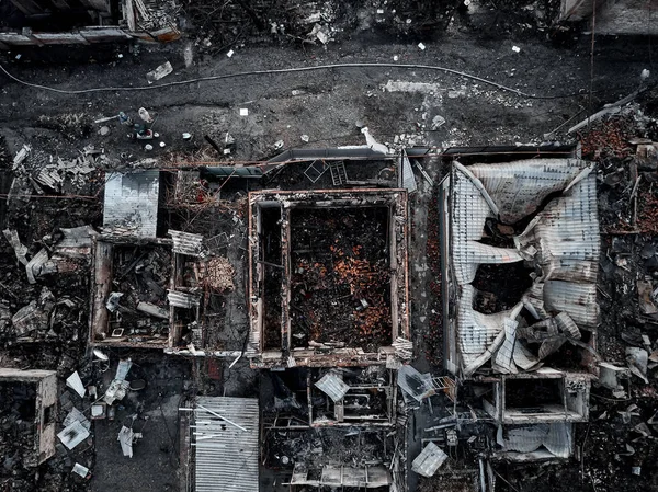Gamla hem efter brand och brände allt i området. — Stockfoto