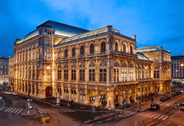 Opéra national de Vienne. Il est situé dans le centre de Vienne, en Autriche . — Photo