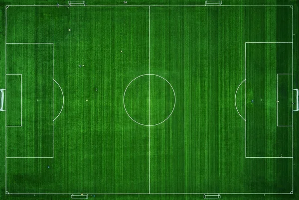 Terrain de football d'en haut. champ d'entraînement, vue aérienne. football t — Photo