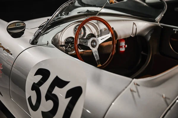 Porsche 550 Spyder. Lendário primeiro carro de corrida Porsche . — Fotografia de Stock