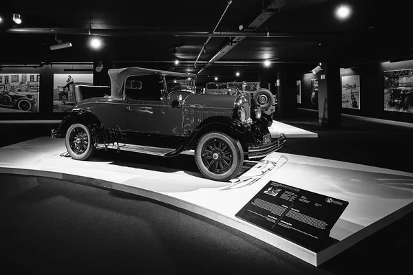 Chrysler Model 62 Coupe (1928). Walter P. Chryslers — Stock Photo, Image