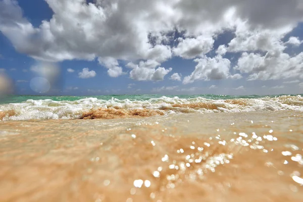 Isola Tropicale Vista Sulla Spiaggia — Foto Stock