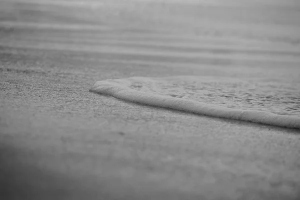 Onda Sandy Beach Contexto Salpicos Ondas Praia Areia Espuma Surf — Fotografia de Stock