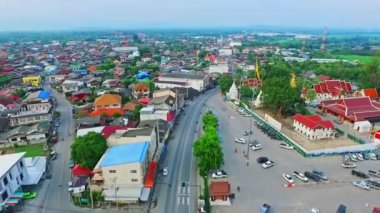 Tayland Kraliyet Budist Tapınağı, Chiang Mai, Tayland 01