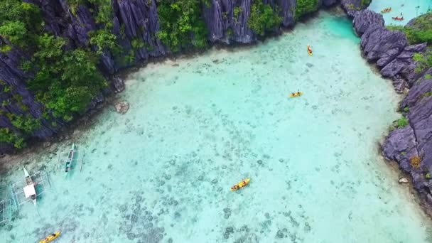 Flygfoto Över Tropical Beach Holiday Inspiration Liten Lagun Nido Palawan — Stockvideo