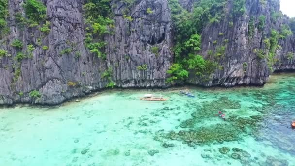 Flygfoto Över Tropical Beach Holiday Inspiration Liten Lagun Nido Palawan — Stockvideo