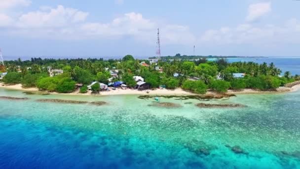 马尔代夫群岛热带海滩空中景观01 — 图库视频影像