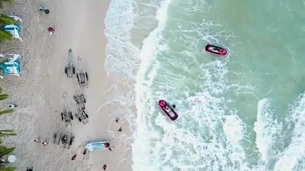 Vista Aérea Jet Ski Tropical Paradise Beach — Vídeo de stock