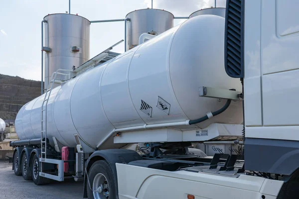 Tankwagen Mit Gefahrgut — Stockfoto