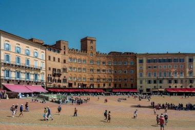 Siena 'daki Piazza del Campo