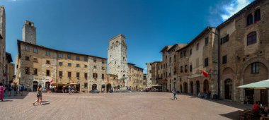 Torre Rognosa ve Torre dei Diabolo San Gimignano 'da