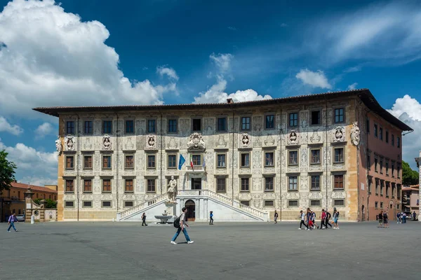 Palazzo della Carovana — Stock Photo, Image