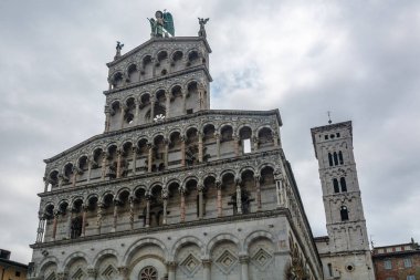 Lucca Foro 'daki San Michele Bazilikası