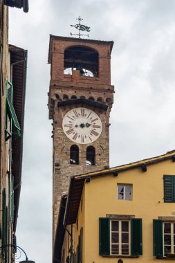 Lucca 'daki Torre delle Ore