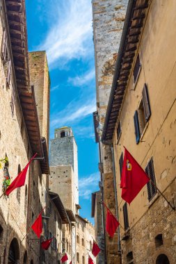 San Gimignano'da eski sokak