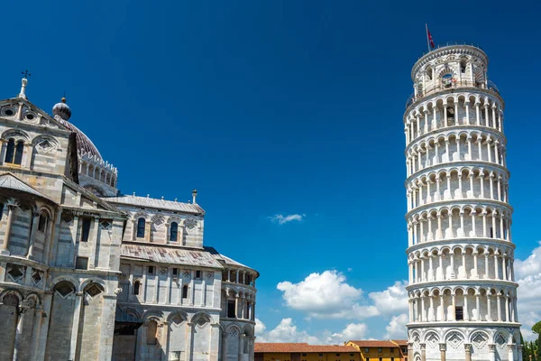 Eğik Pisa Kulesi — Stok fotoğraf