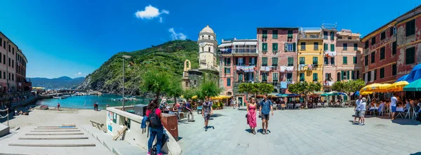 İtalya 'daki Vernazza sineması.