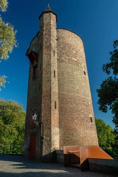 La torre del polvo de Brujas — Foto de Stock