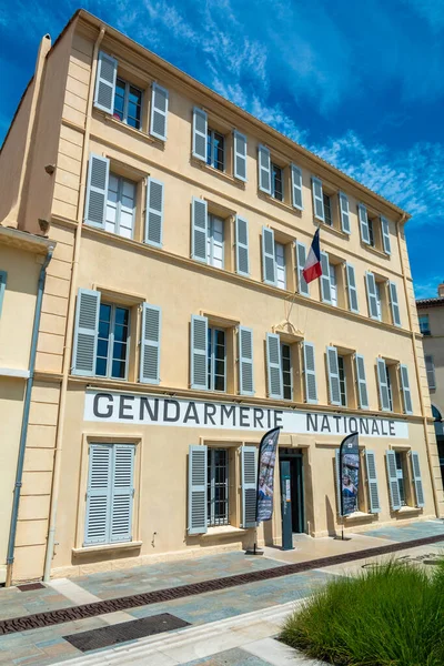 Stockfotos Louis De Funes Bilder Stockfotografie Louis De Funes Lizenzfreie Fotos Depositphotos