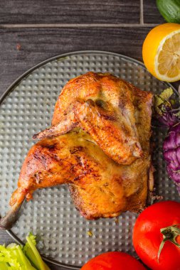 Grill Chiken with vegetabels and lemon