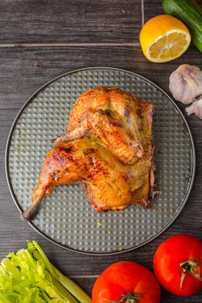 Grill Chiken with vegetabels and lemon