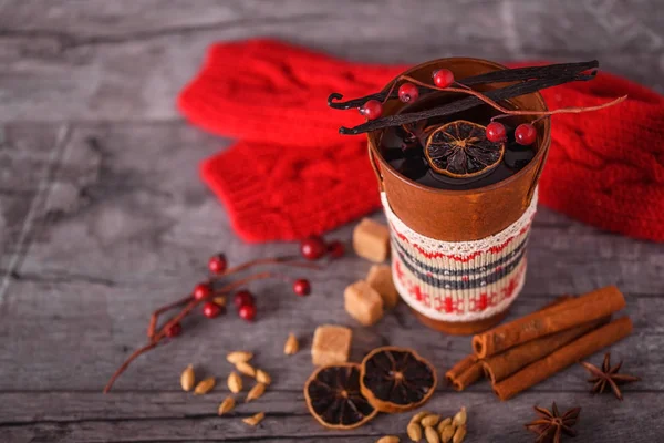 Winter mulled wine — Stock Photo, Image