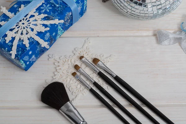 brushes for make up (drawing) winter decorate