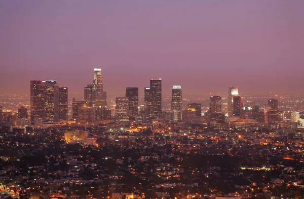 Los Angeles Skyline Ένα Καθαρό Βράδυ Σούρουπο — Φωτογραφία Αρχείου