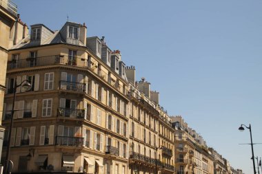 Paris 'te klasik apartman blokları