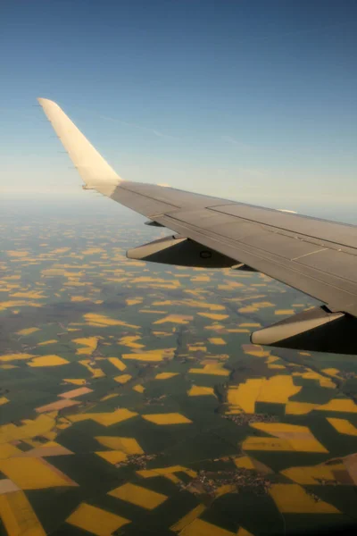 Einem Frühlingstag Über Die Landschaft Frankreichs Fliegen — Stockfoto