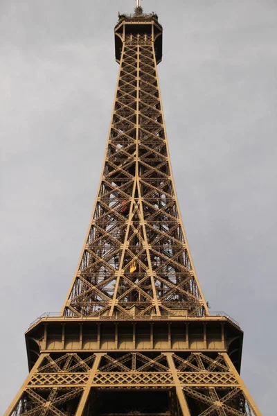 Άποψη Του Πύργου Του Άιφελ Στο Παρίσι — Φωτογραφία Αρχείου