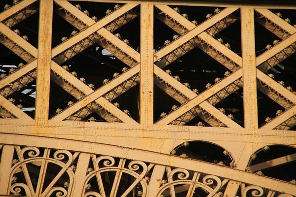 Widok Wieżę Eiffla Paryżu — Zdjęcie stockowe