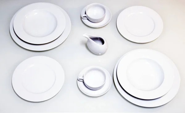 朝食の準備ができている白いテーブル — ストック写真