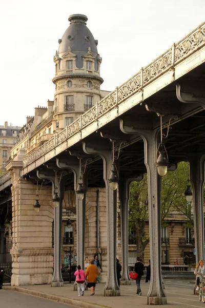 Detail Der Brücke Von Bir Hakeim Paris — Stockfoto