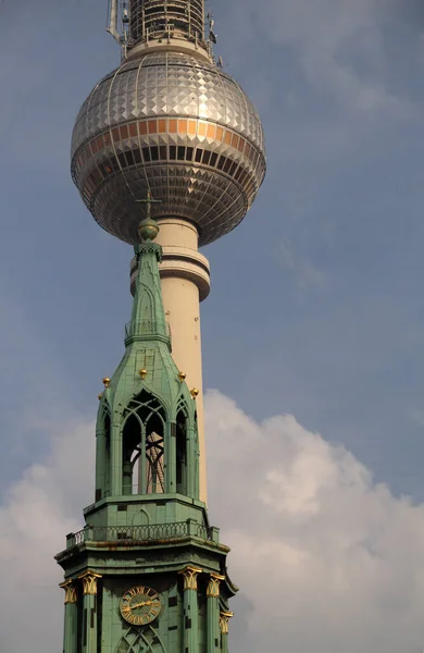 Άποψη Του Πύργου Τηλεόρασης Στο Alexanderplatz Βερολίνο — Φωτογραφία Αρχείου