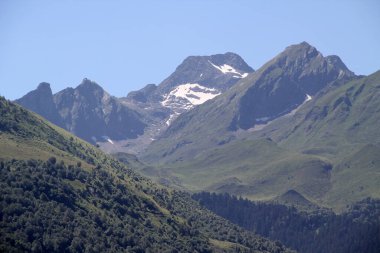 Fransız Pireneleri 'nde manzara