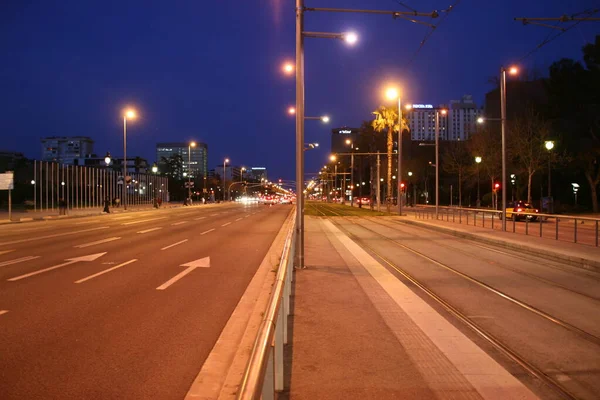 Tráfego Uma Avenida Barcelona — Fotografia de Stock