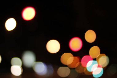 Bokeh efektli şehir ışıkları