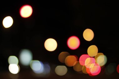 Bokeh efektli şehir ışıkları