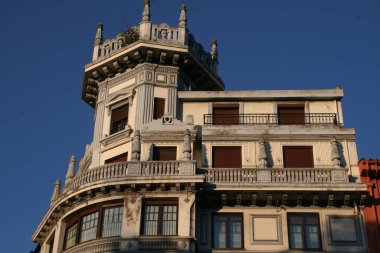 Bilbao mahallesinde bir bina.