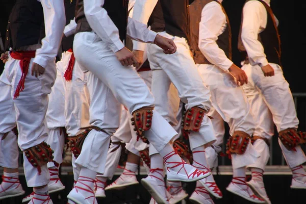 Traditioneller Baskischer Tanz Auf Einem Straßenfest — Stockfoto