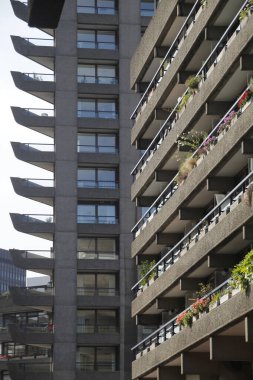 Londra şehir merkezinde bir bina.