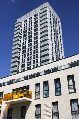Londra şehir merkezinde bir bina.