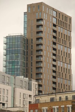 Londra şehir merkezinde bir bina.