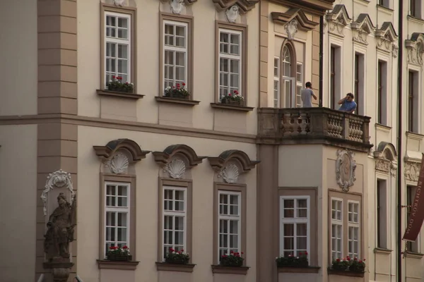布拉格一座古典建筑的立面 — 图库照片