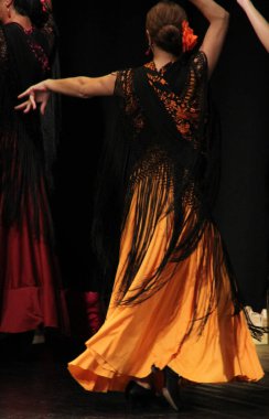 Flamenko dans sergisindeki kadınlar