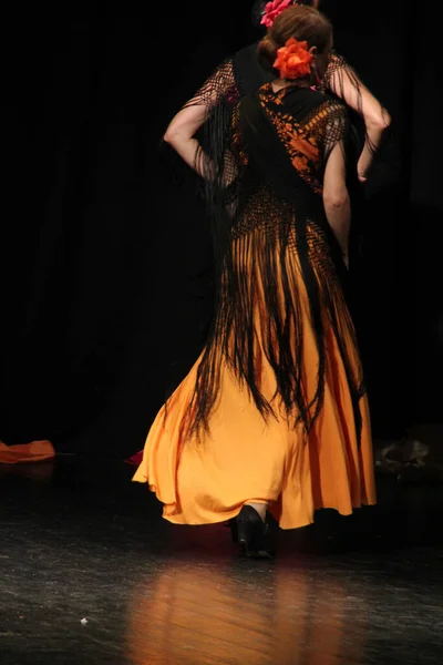 Frauen Einer Flamenco Tanzausstellung — Stockfoto