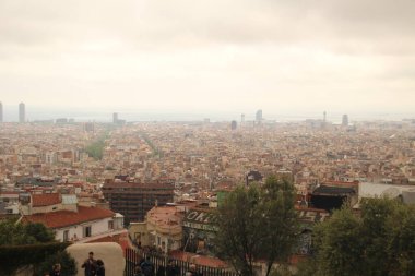 Bir tepeden Barcelona 'nın panoramik manzarası
